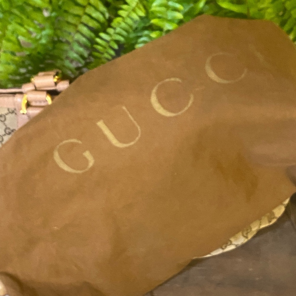 Gucci GG Canvas Scarlett Bag - Picture 9 of 11